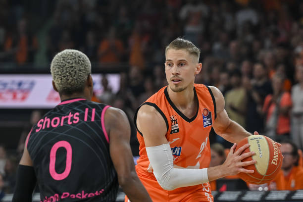 企业开展更 企业开展更