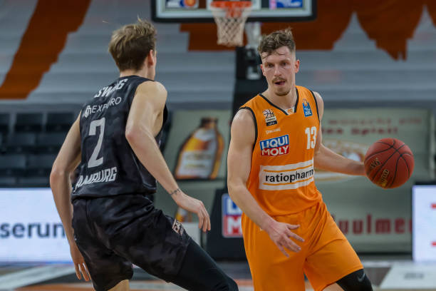 在关键时刻 在关键时刻