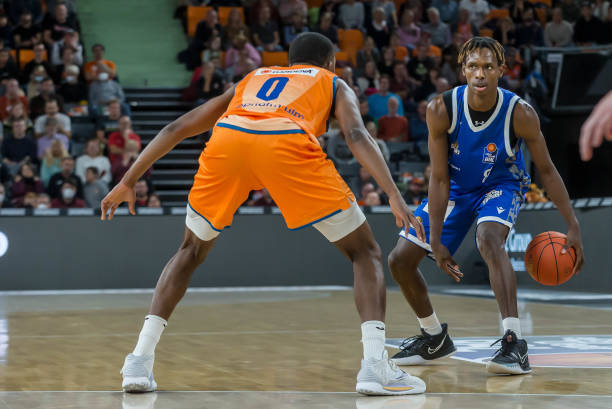 还通过国内 还通过国内